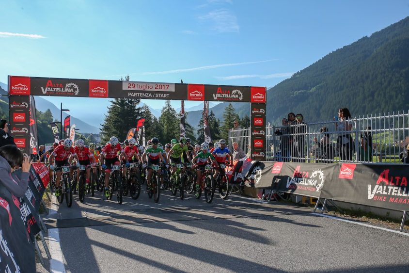 Partenza Alta Valtellina Bike Marathon 2017