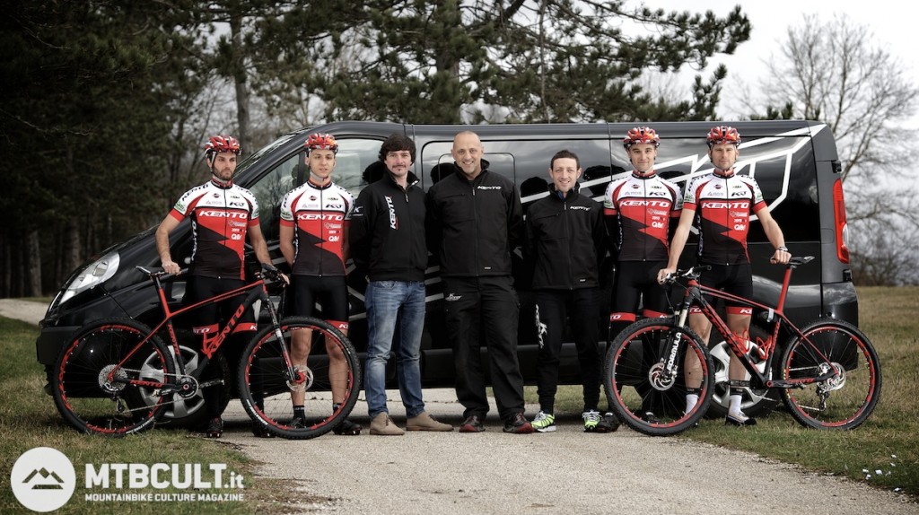 La Formazione Di Punta Del Kento Racing Team 2014.
