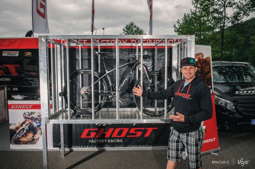 Markus Klausmann Di Ghost Bikes Mostra La Nuova Lector Ulc. Una Belva In Gabbia.
