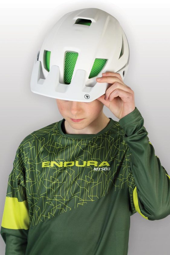 Endura Mt500Jr Youth Helmet