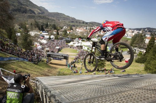 Aaron Gwin Performs At The Uci Mountain Bike World Cup In Lourdes, France On April 12Th, 2015 // Lukas Pilz/Red Bull Content Pool // P-20150412-00237 // Usage For Editorial Use Only // Please Go To Www.redbullcontentpool.com For Further Information. //