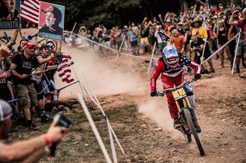 Aaron Gwin Performs At The Uci World Tour In Windham, United States On August 8Th, 2015 // Bartek Wolinski/Red Bull Content Pool // P-20150809-00023 // Usage For Editorial Use Only // Please Go To Www.redbullcontentpool.com For Further Information. //