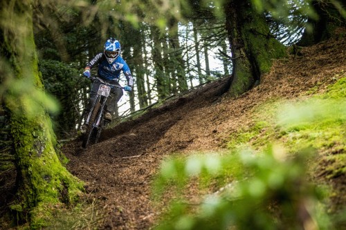 Ruaridh Cunningham Performing At Red Bull Hard Line In Dinas Mawddwy, United Kingdom On The 10Th Of September 2015 // Sven Martin/Red Bull Content Pool // P-20150914-00145 // Usage For Editorial Use Only // Please Go To Www.redbullcontentpool.com For Further Information. //