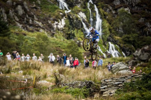 Joe Smith Performing At Red Bull Hard Line In Dinas Mawddwy, United Kingdom On The 10Th Of September 2015 // Sven Martin/Red Bull Content Pool // P-20150914-00158 // Usage For Editorial Use Only // Please Go To Www.redbullcontentpool.com For Further Information. //