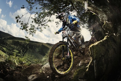 Event Participant Performing At Red Bull Hard Line In Dinas Mawddwy, United Kingdom On The 10Th Of September 2015 // Rutger Pauw / Red Bull Content Pool // P-20150914-00170 // Usage For Editorial Use Only // Please Go To Www.redbullcontentpool.com For Further Information. //