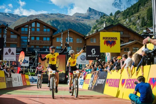 PERSKINDOL_SWISS_EPIC_Stage5_Zermatt_Winner_Team_Women_Specialized_II_Credit_Maasewerd
