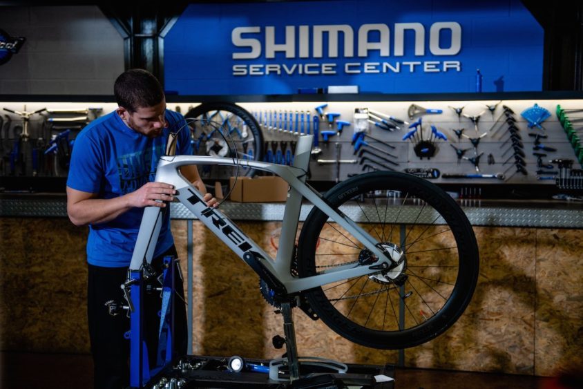 Trek Cyclencycle Concept Store Roma Shimano Service Center 01 844X563 1