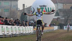 Franzoi Vince E Bertolini È &Quot;Rosa&Quot; Al Giro D'Italia Ciclocross