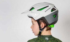 Endura Mt500Jr Youth Helmet: Il Casco Di Macaskill Per I Più Piccoli