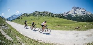 Dolomiti Superbike 2016: 5000 biker da 30 nazioni pronti al via